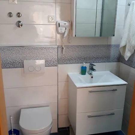 Apartman Tanja *