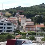 Tanja Apartman *