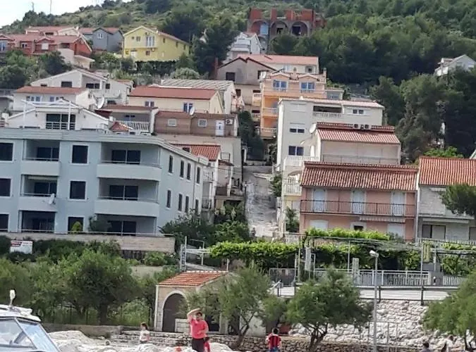 Apartman Tanja *